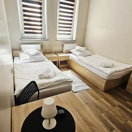 Jodłowa 3*